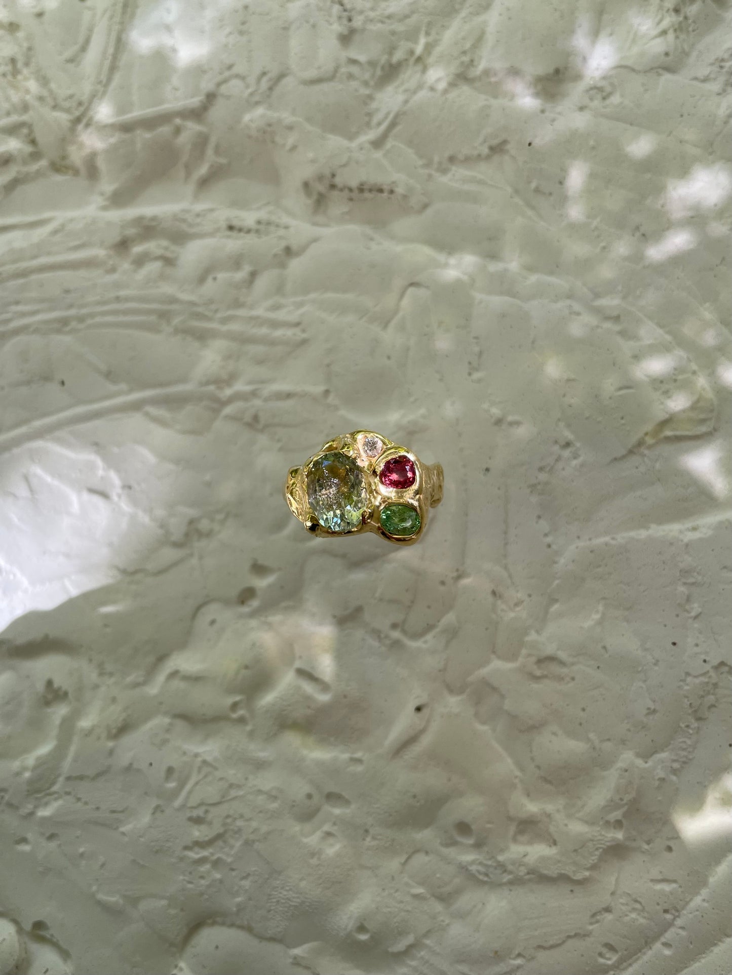 BERYL, SPINEL, TSAVORITE, SAPPHIRE