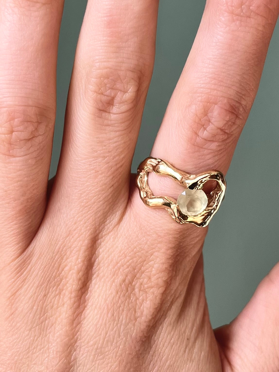 ROUND PREHNITE FACET