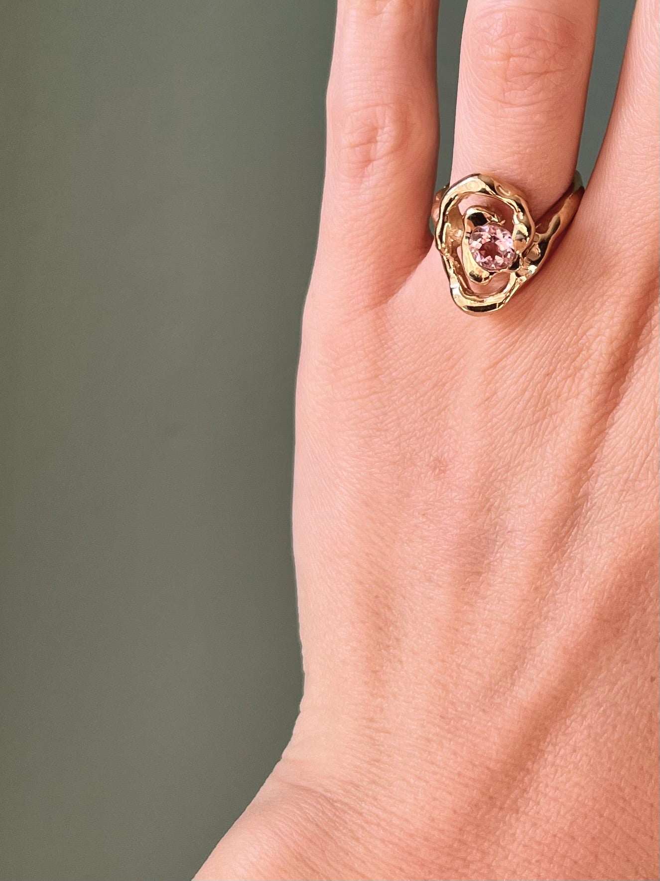 LIGHT PINK TOURMALINE