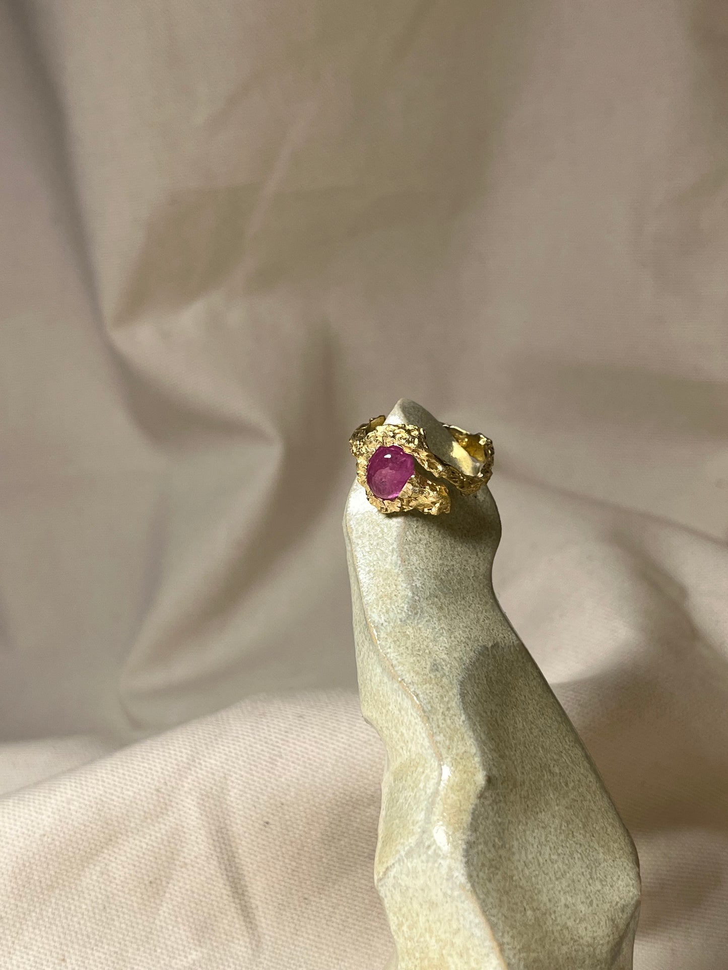 PINK SAPPHIRE CABOCHON