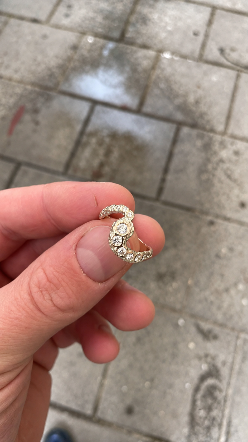 8 CARAT & CZs