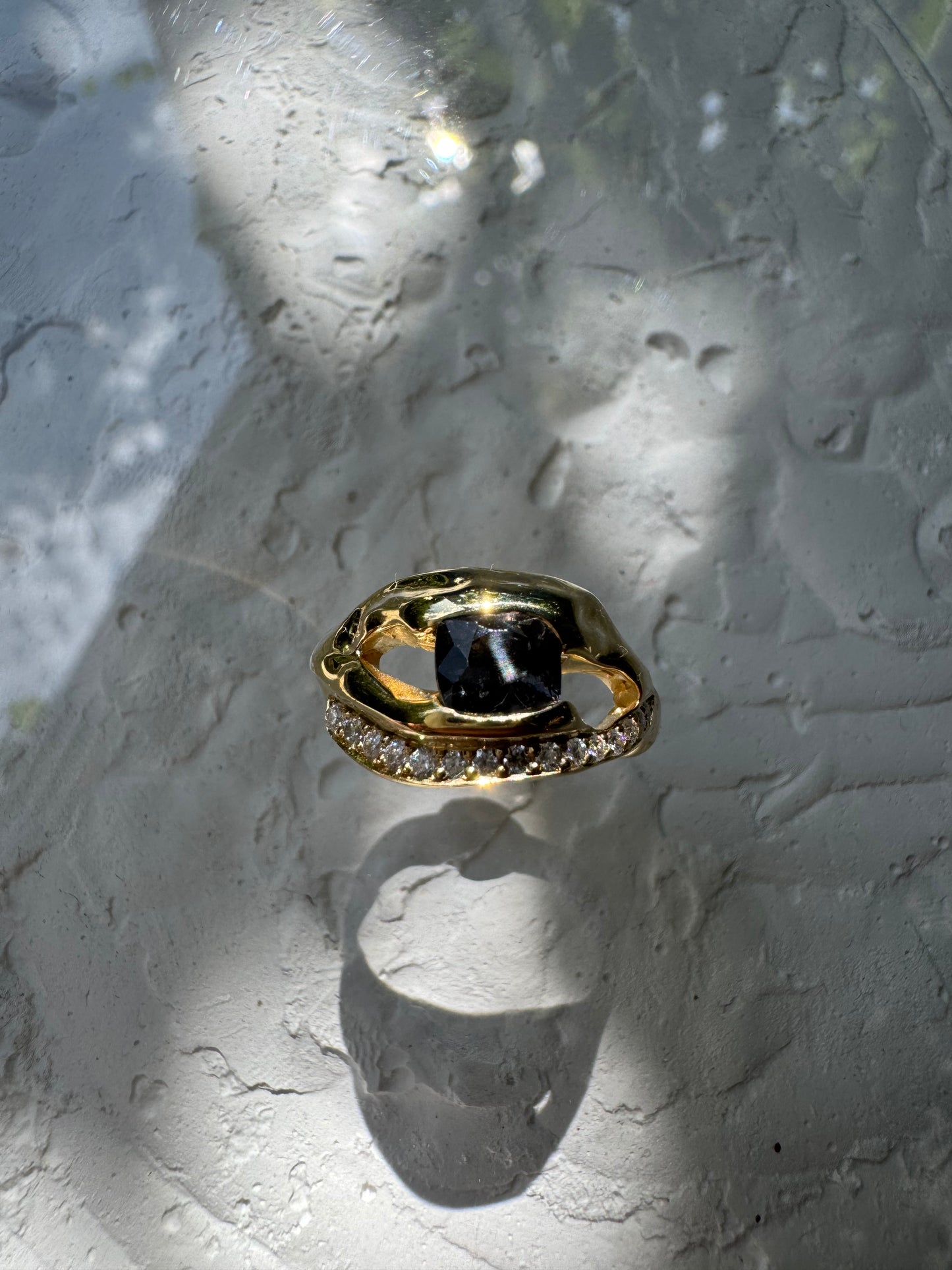 DARK GREY/BLUE SPINEL & MOISSANITES