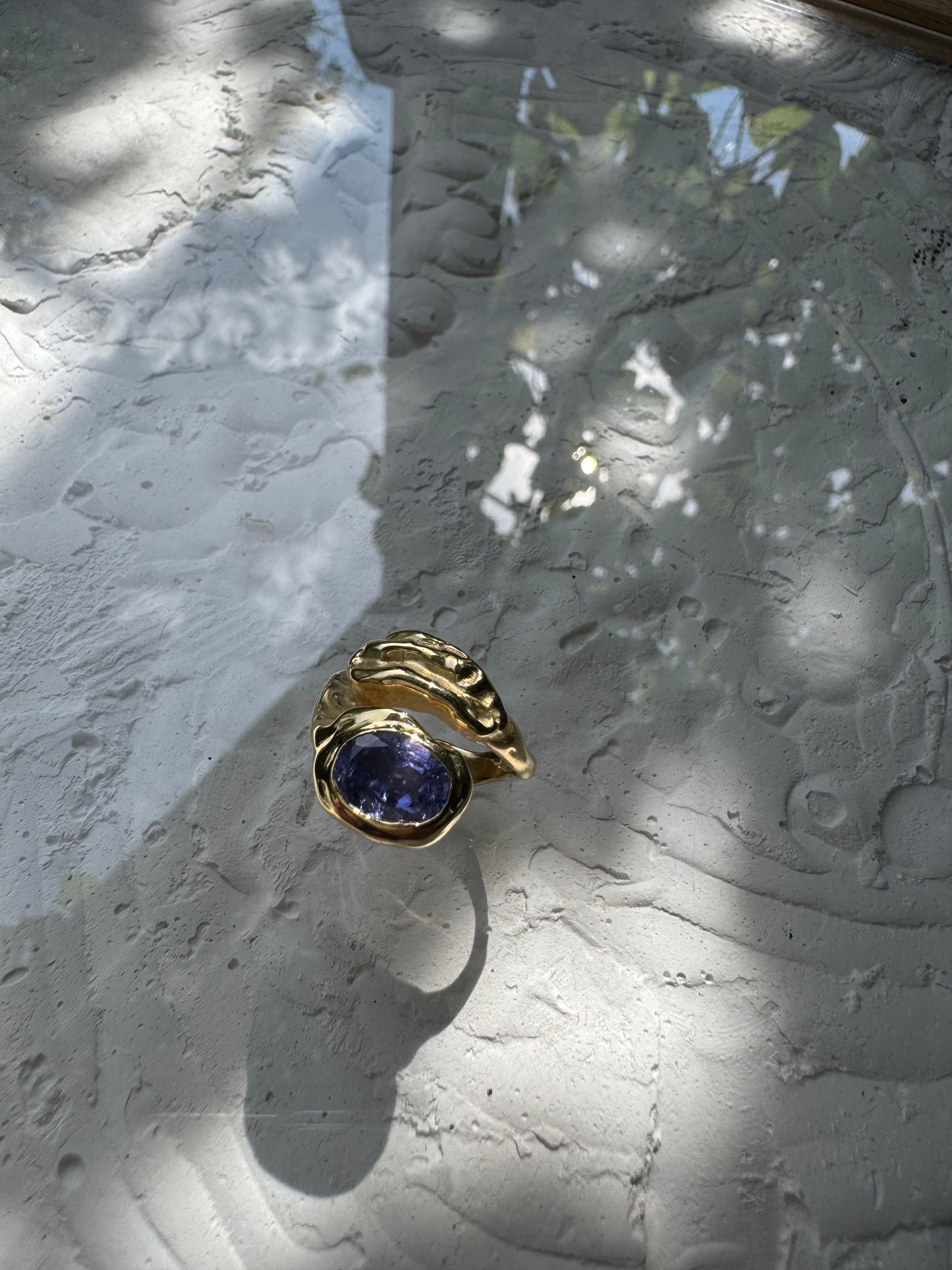 LARGE TANZANITE