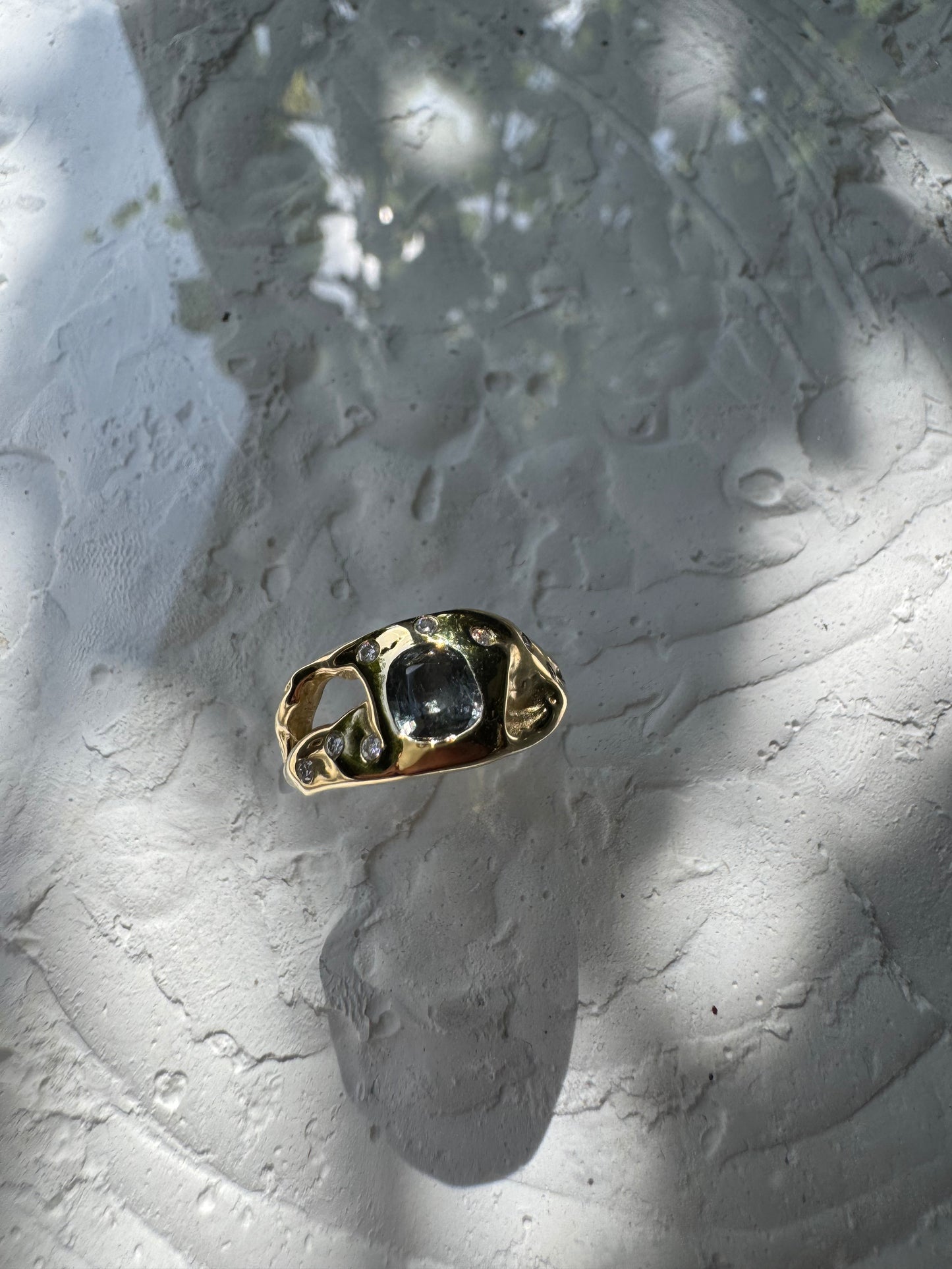 GREY CUSHION SPINEL & MOISSANITES