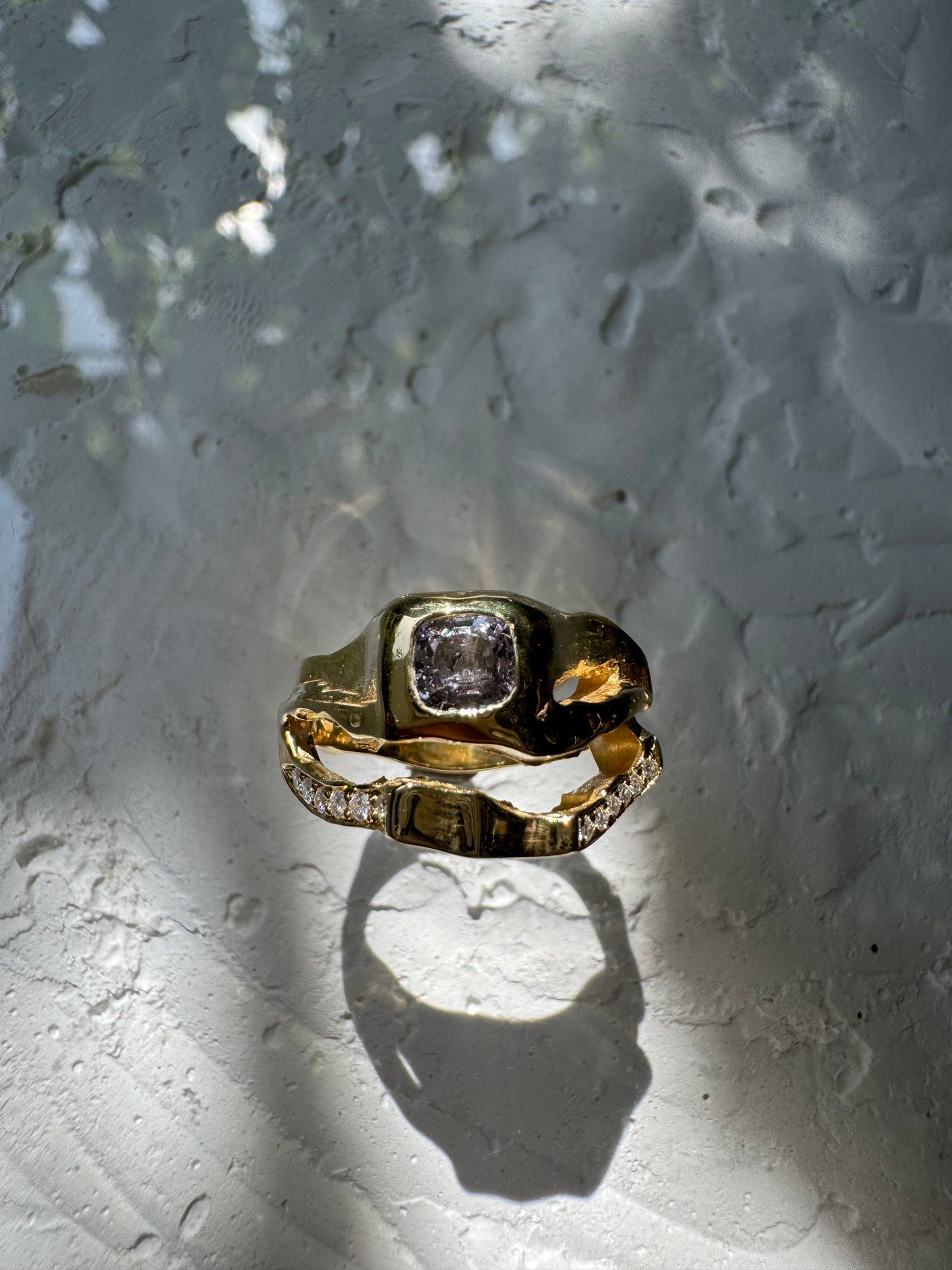 LIGHT GREY SPINEL & MOISSANITES