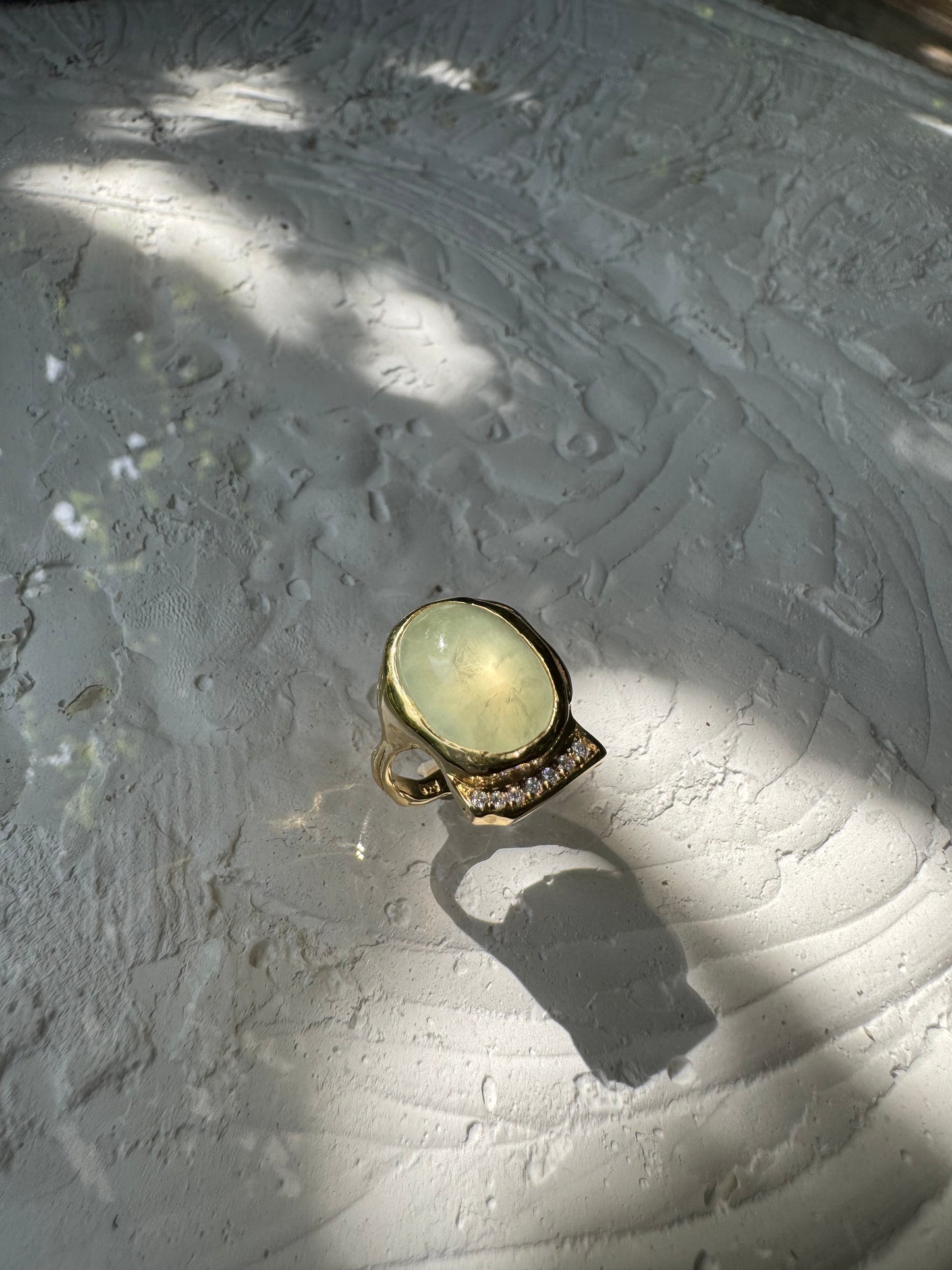 PREHNITE & MOISSANITES