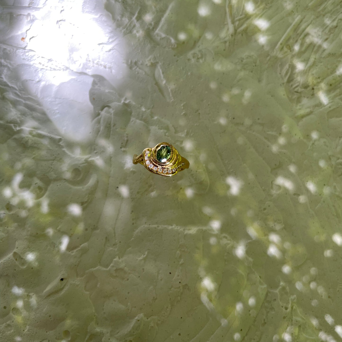 SAPPHIRE & MOISSANITES