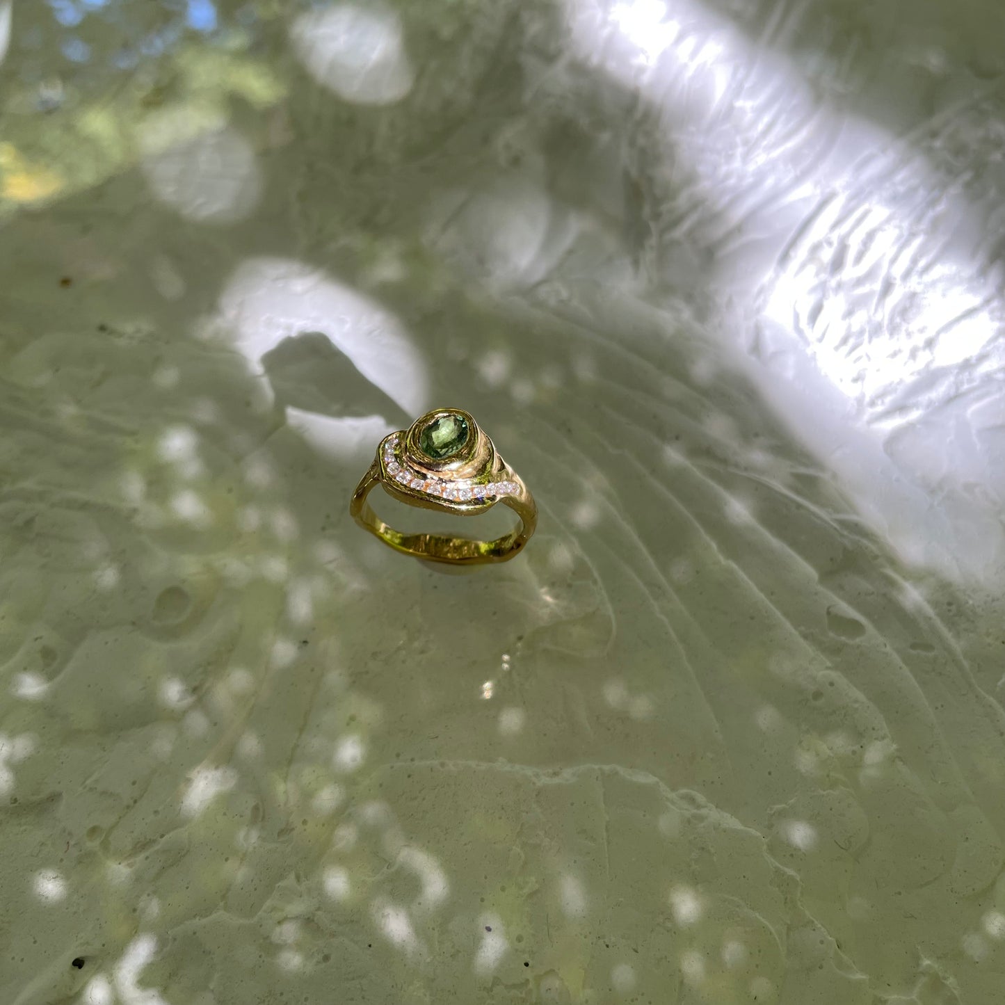 SAPPHIRE & MOISSANITES