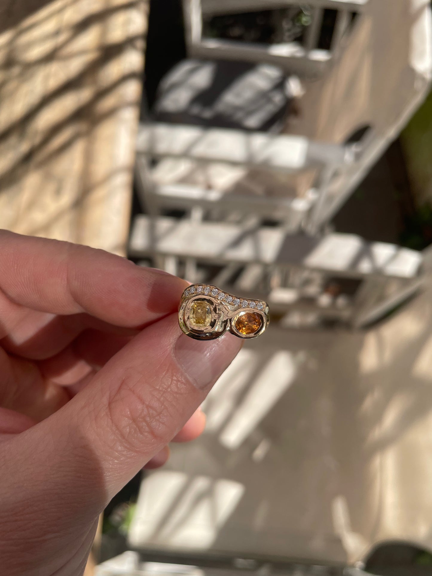 SAPPHIRE / SPESSARTITE / DIAMONDS